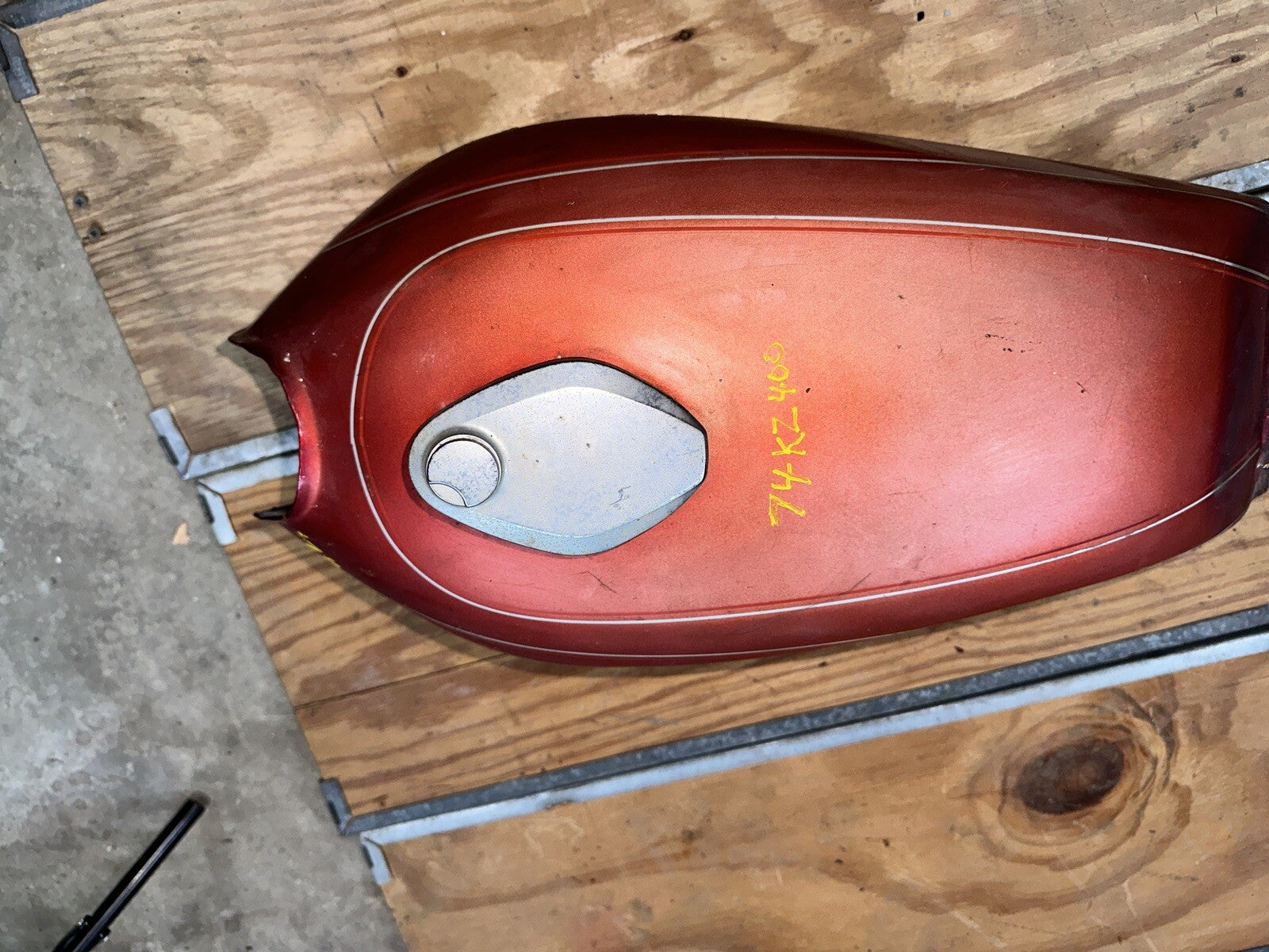 1974-77 Kawasaki KZ400 KZ 400 Gas Tank Fuel