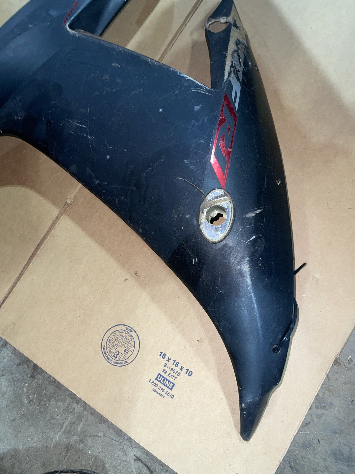 02-03 YAMAHA R1 RIGHT MID SIDE FAIRING COWL PLASTIC OEM BLACK