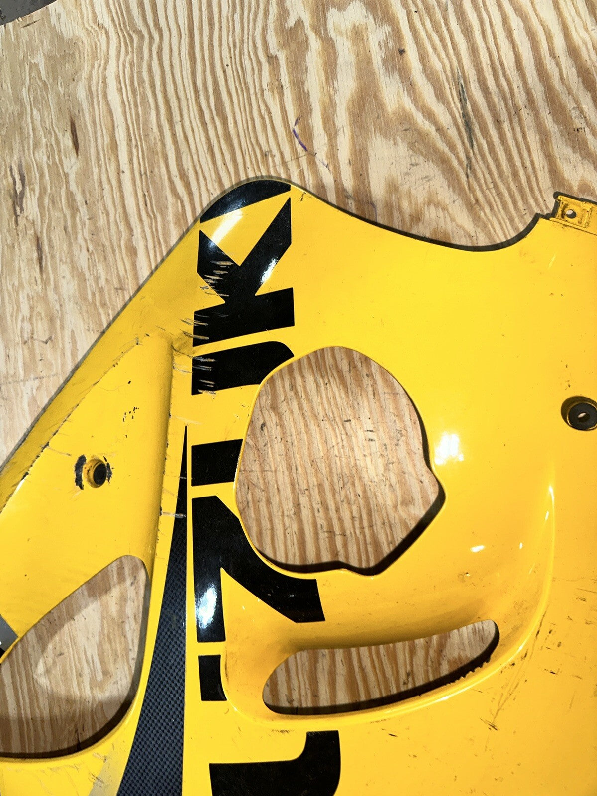 1996 - 1999 SUZUKI GSXR750 OEM LEFT SIDE FAIRING COWL PANEL COVER GSXR 750 SRAD