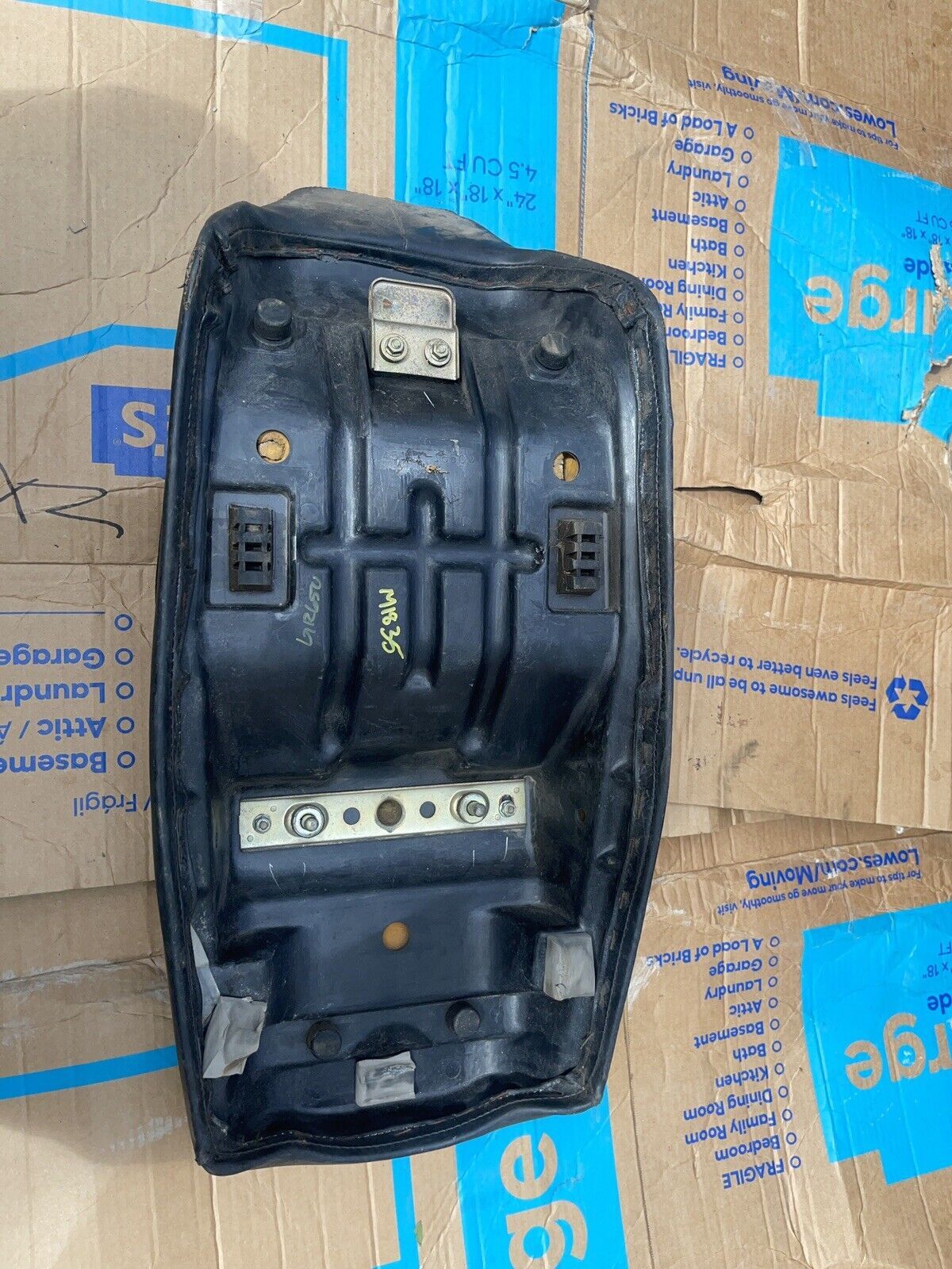 Used Seat 1983 Suzuki GR650 Tempter