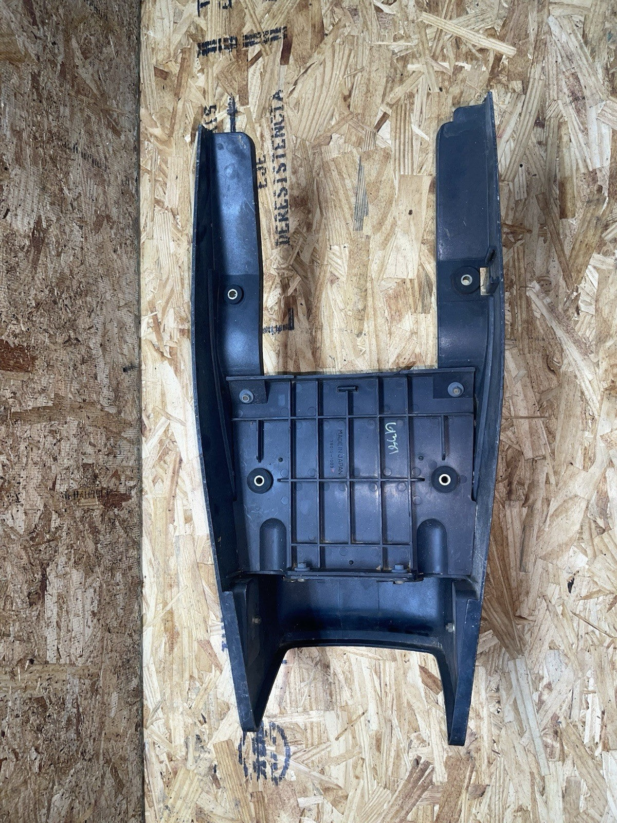 1980 Kawasaki KZ750 KZ1000 Rear Tail Cowl Fairing 39012-1002