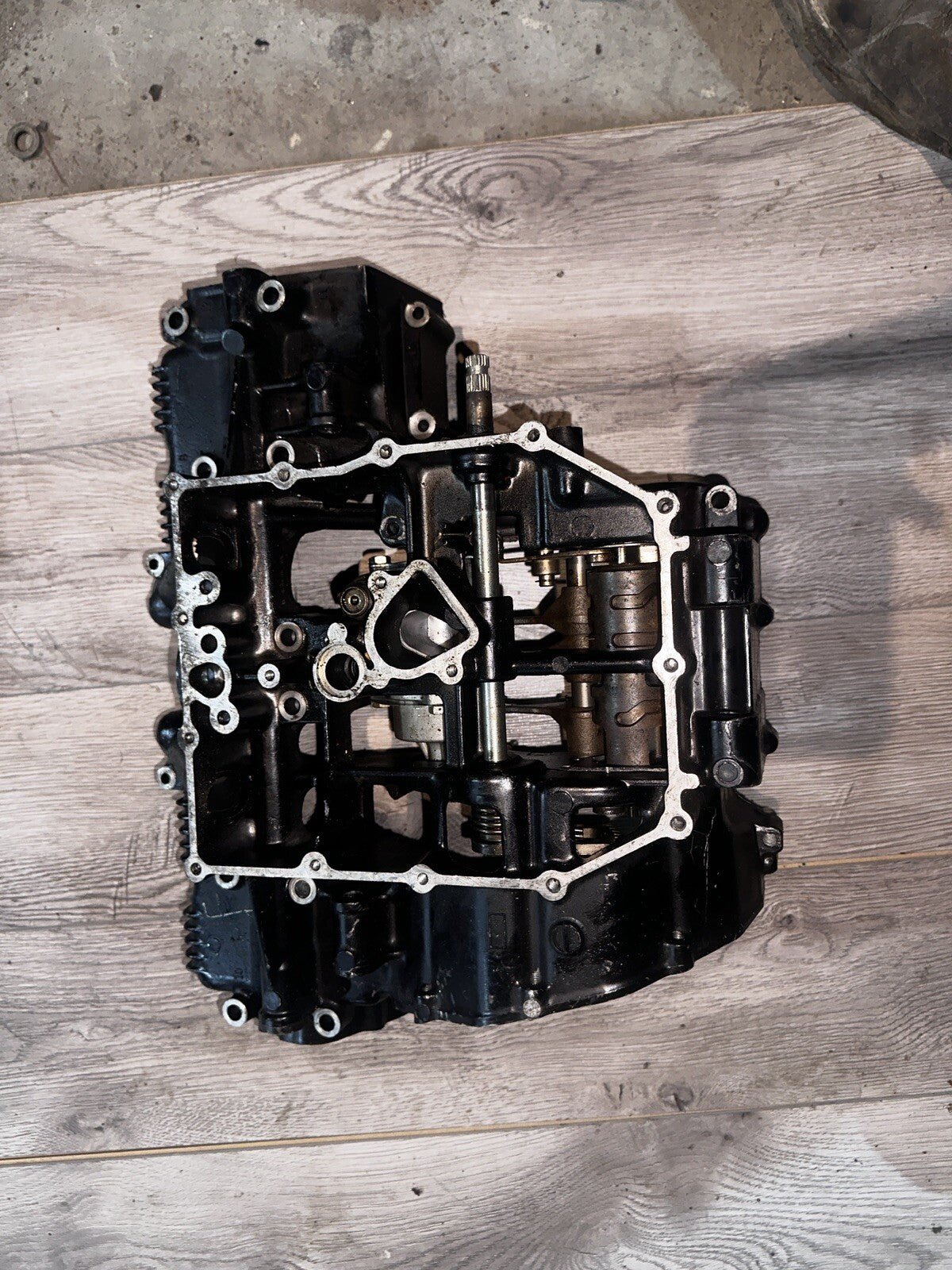Suzuki GSXR750 GSXR 750 86 1986 1987 87 Engine Crank Lower Case Block Crankcase