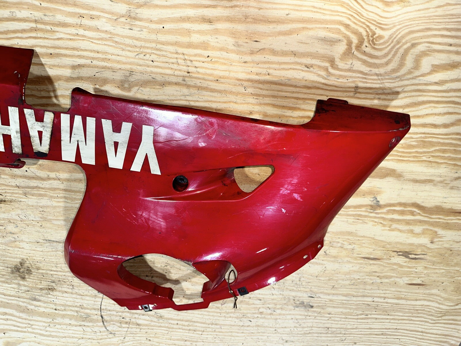99-02 YAMAHA YZF 600 R6 LEFT LOWER COWL FAIRING