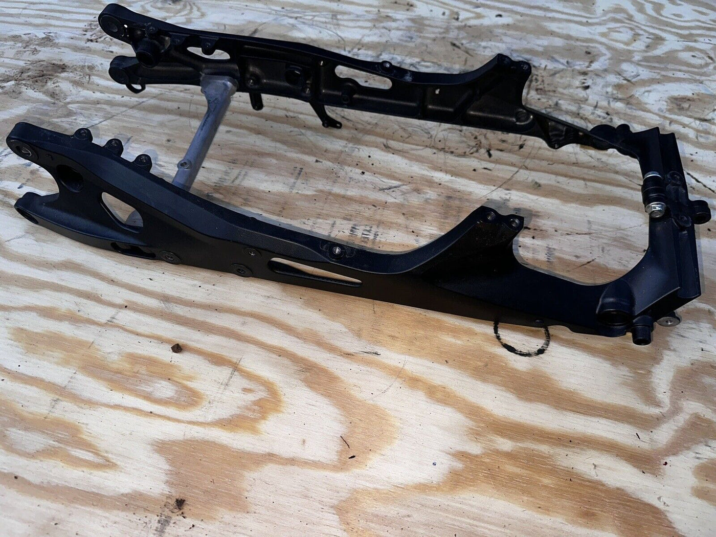 06-07 Honda CBR1000RR CBR 1000RR Rear Subframe Sub frame Straight