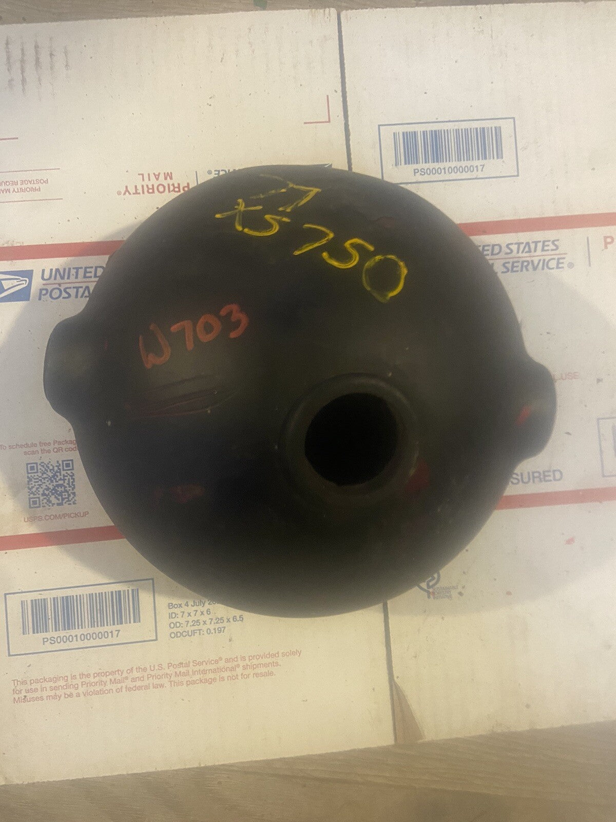 77 YAMAHA XS750 XS 750 TRIPLE HEADLIGHT BUCKET