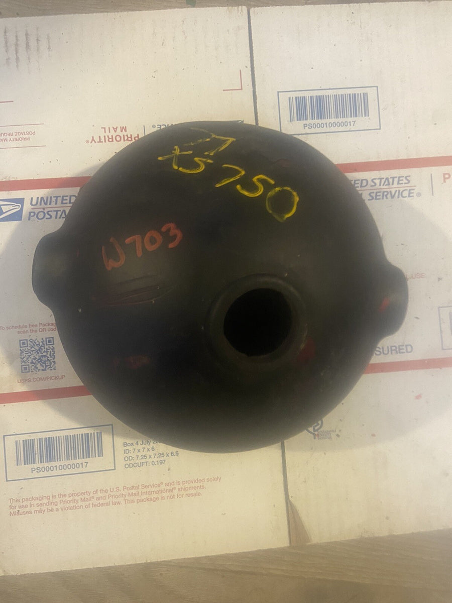 77 YAMAHA XS750 XS 750 TRIPLE HEADLIGHT BUCKET