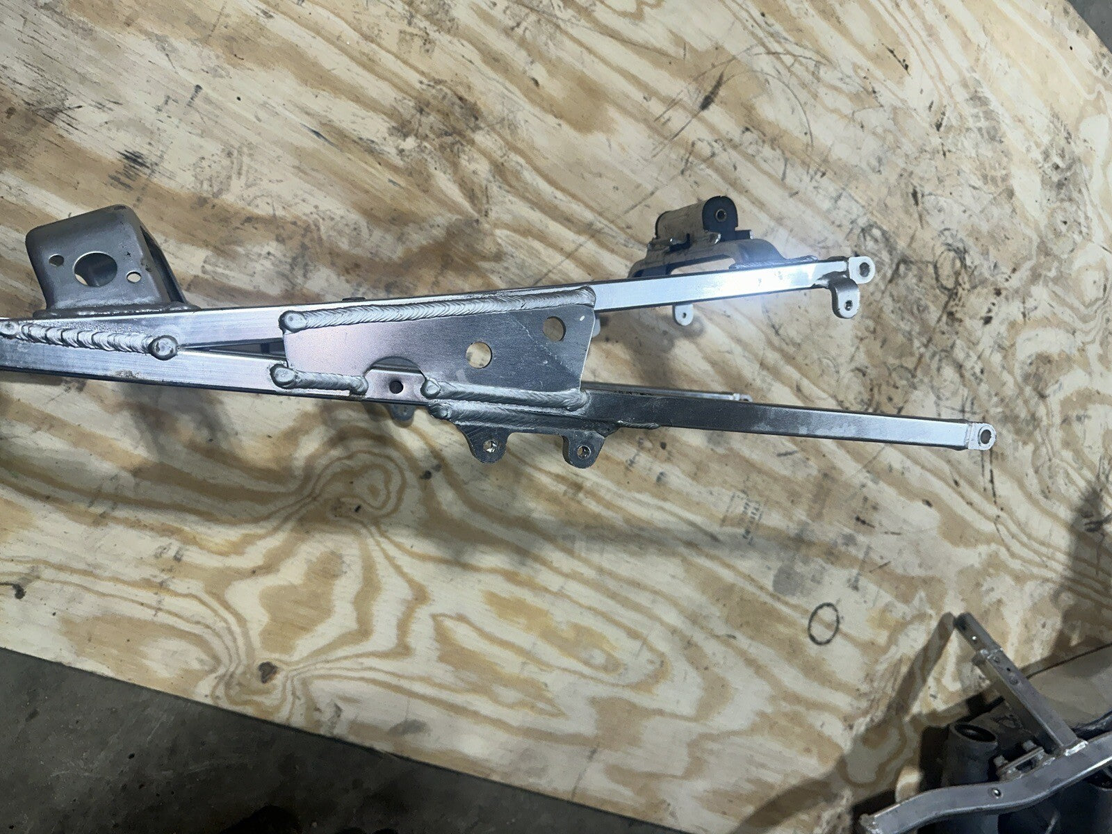 99-00 Yamaha Yzf R6 Rear Subframe  Sub Frame Straight