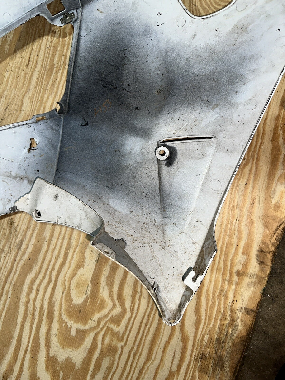 91-94 HONDA CBR600 F2 Right Side Lower Fairing Cowling 64350-MV9-0000