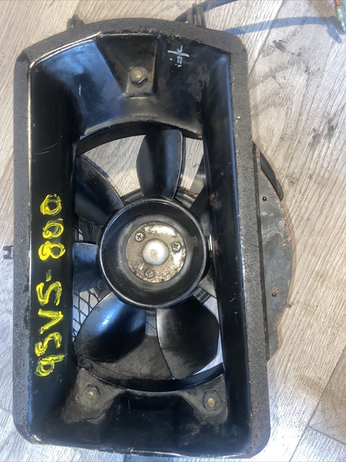95 Suzuki Intruder VS 800 VS800 OEM Radiator Cooling Fan NICE!