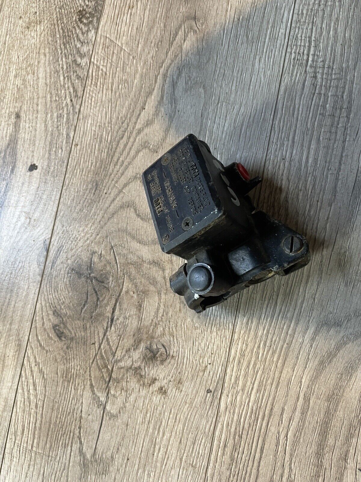 93-94 Honda Cbr900rr Rear Back Brake Caliper OEM