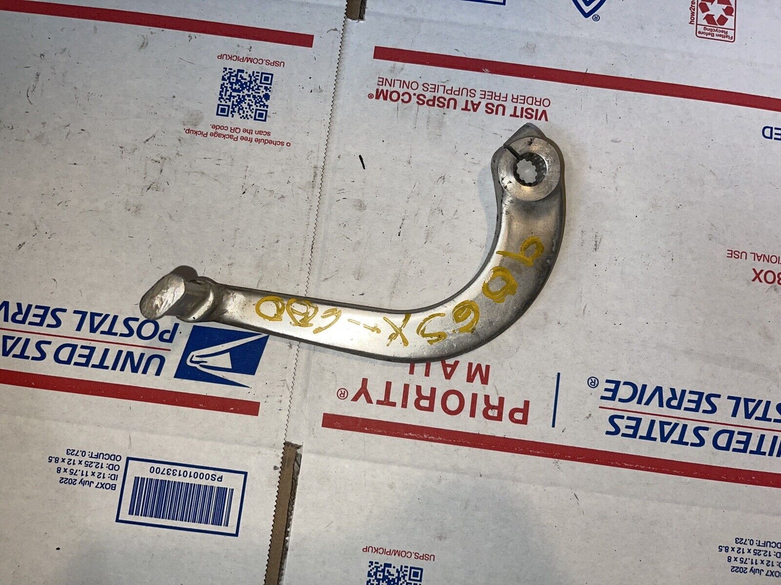 90 Suzuki gsx 600 shifter peg