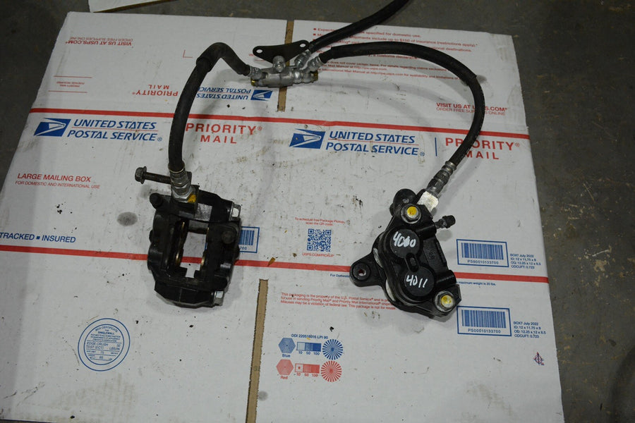 88-96 SUZUKI GSX600F GSX600 600 KATANA REAR BRAKE CALIPERS