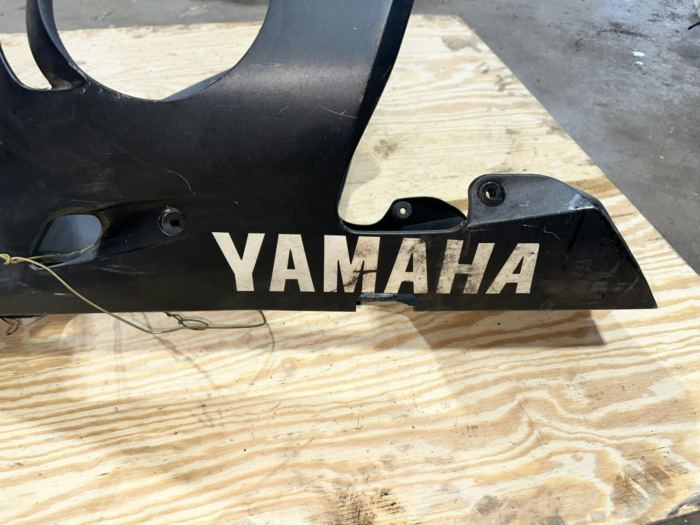99-02 YAMAHA YZF R6 RIGHT LEFT LOWER BOTTOM BELLY SIDE FAIRING COWL