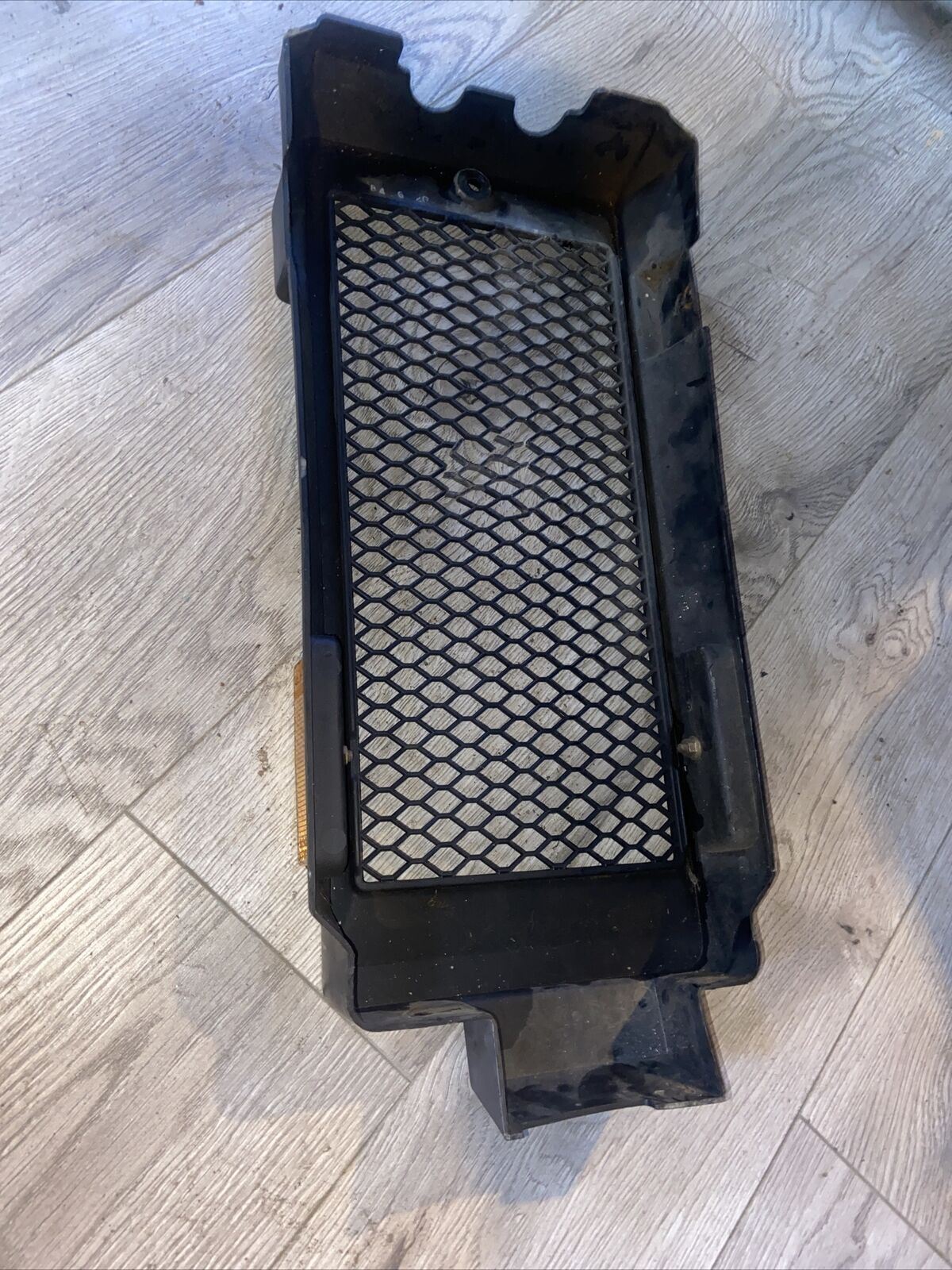 1985 85 Honda Shadow VT 700 VT700C radiator grille cover 