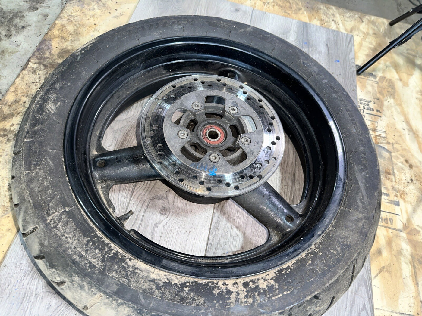 98-06 Suzuki Katana GSX 600 750 F Rear WHEEL RIM