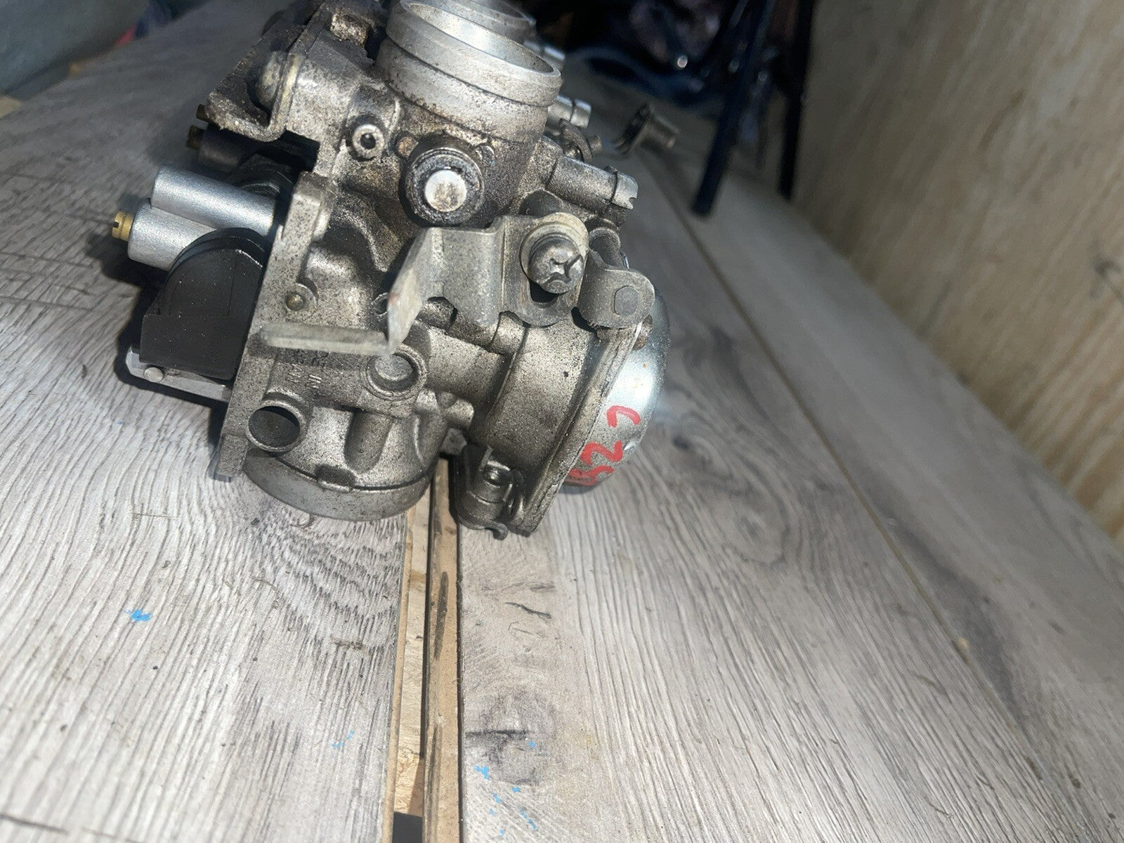 1981 YAMAHA MAXIM XJ550 XJ 550 H CARBURETOR ASSEMBLY