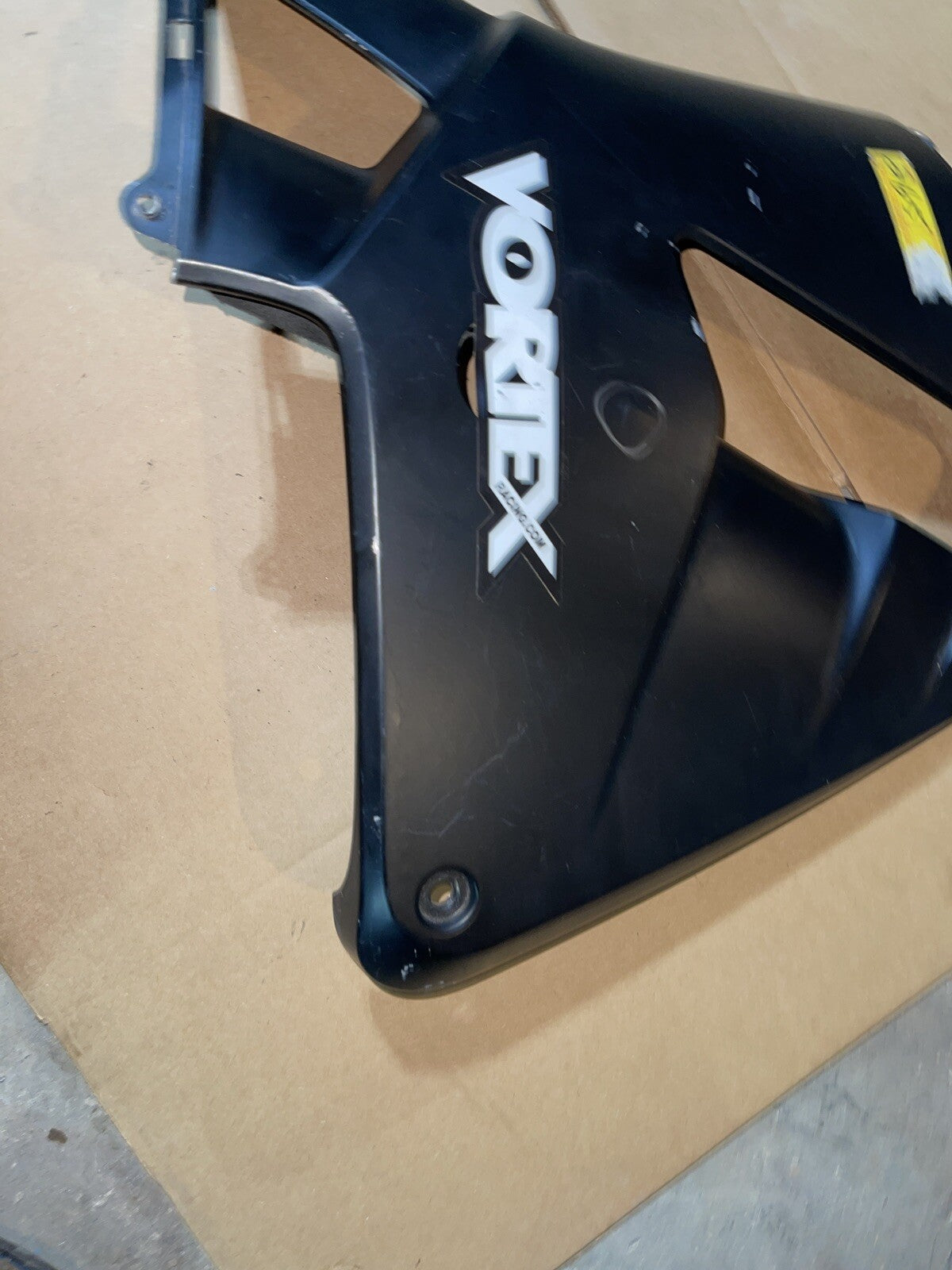 Honda cbr600rr 2003-2004 Left mid, side, cowl fairing, oem Plastic Cover