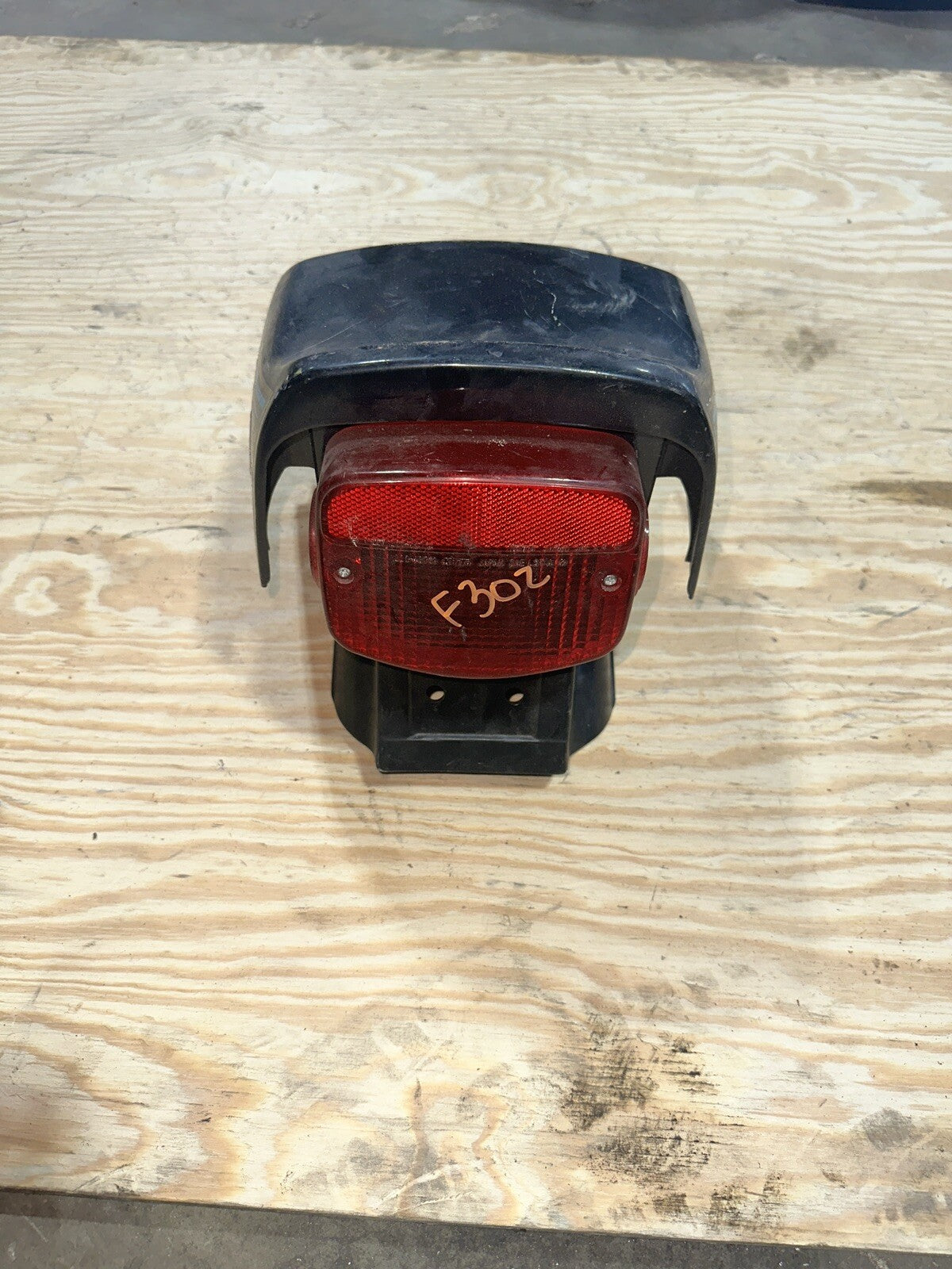SUZUKI 1977 1978 GS750 REAR COWEL TAIL GS 750 E PANEL