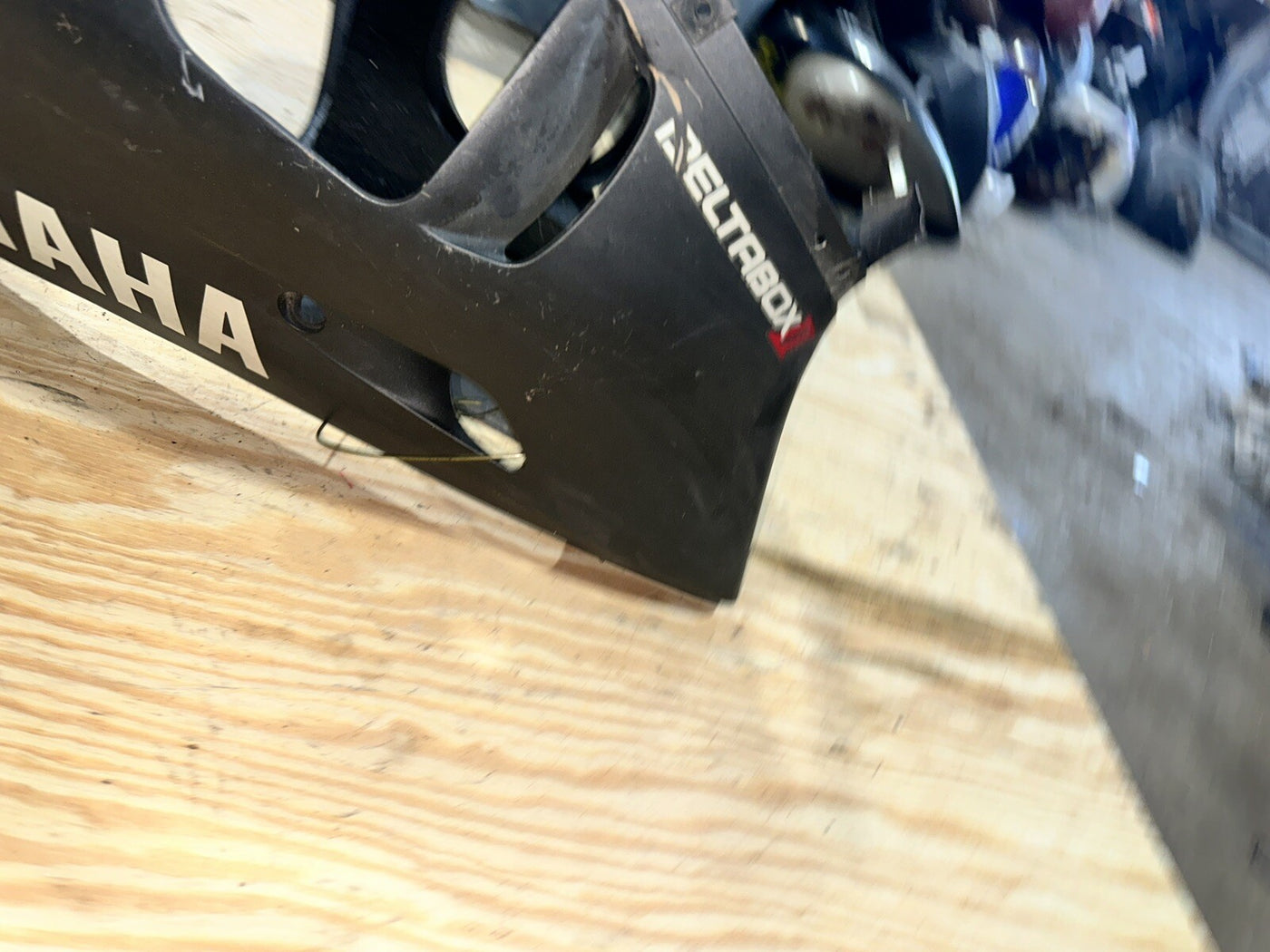 99-02 YAMAHA YZF R6 RIGHT LEFT LOWER BOTTOM BELLY SIDE FAIRING COWL