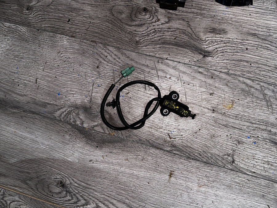 03-04 Suzuki GSXR 1000 Kickstand Sidestand Switch Sensor