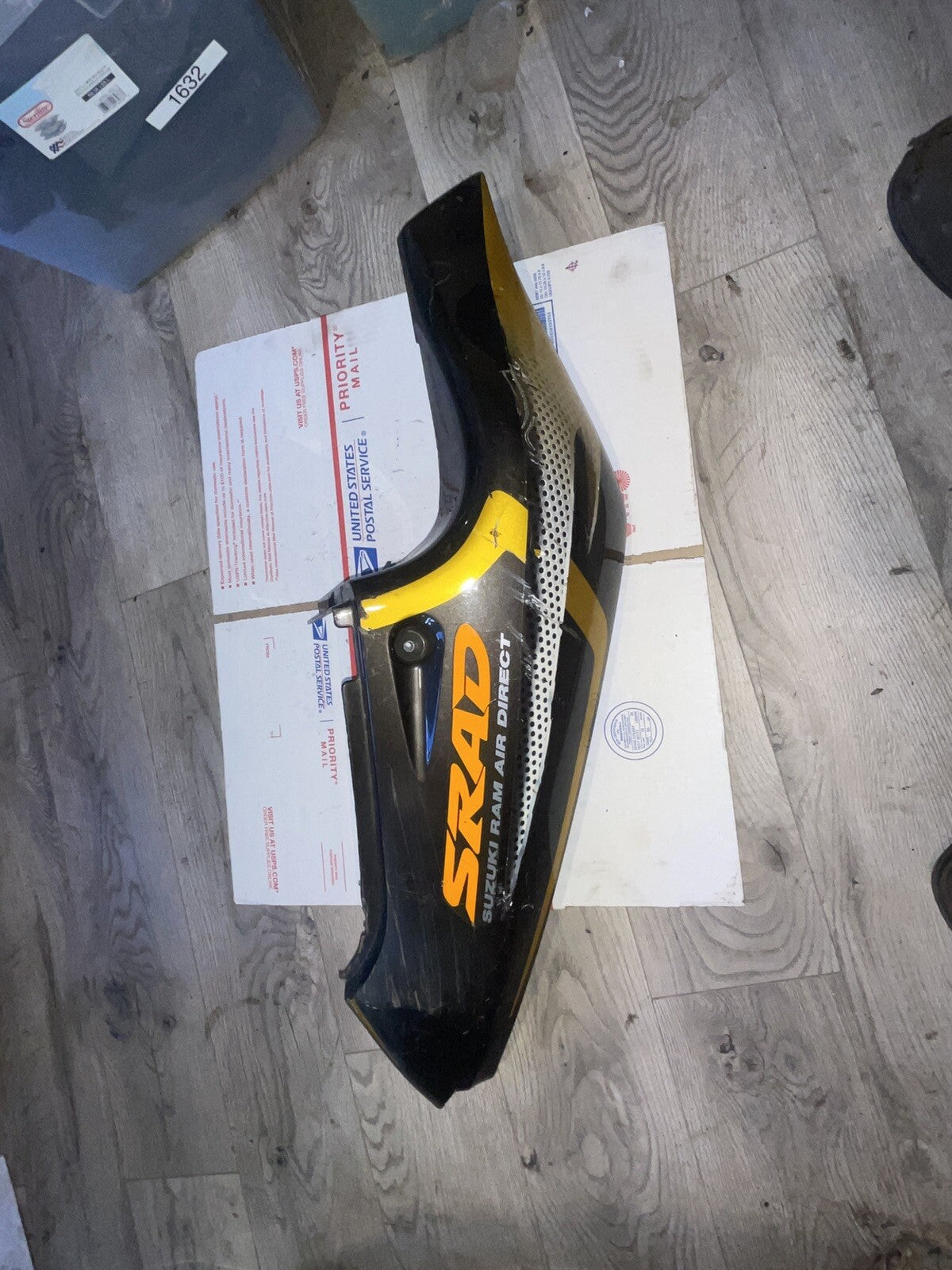 Tail right side fairing cowl cover GSXR750 GSXR 750 96 97 98 99 SRAD Suzuki