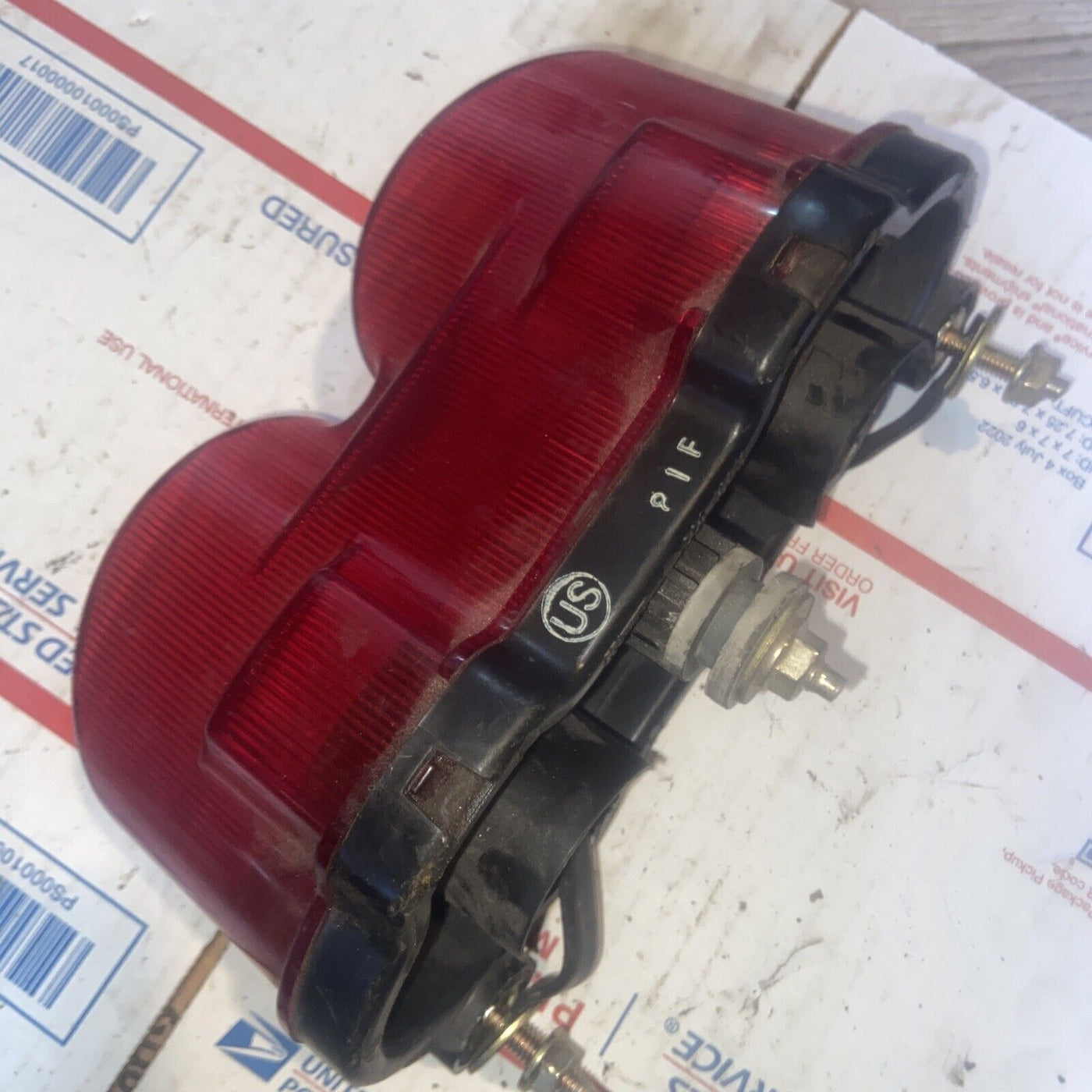 1998-2003 Kawasaki Ninja Zx9r Rear Tail Taillight Back Brake Light