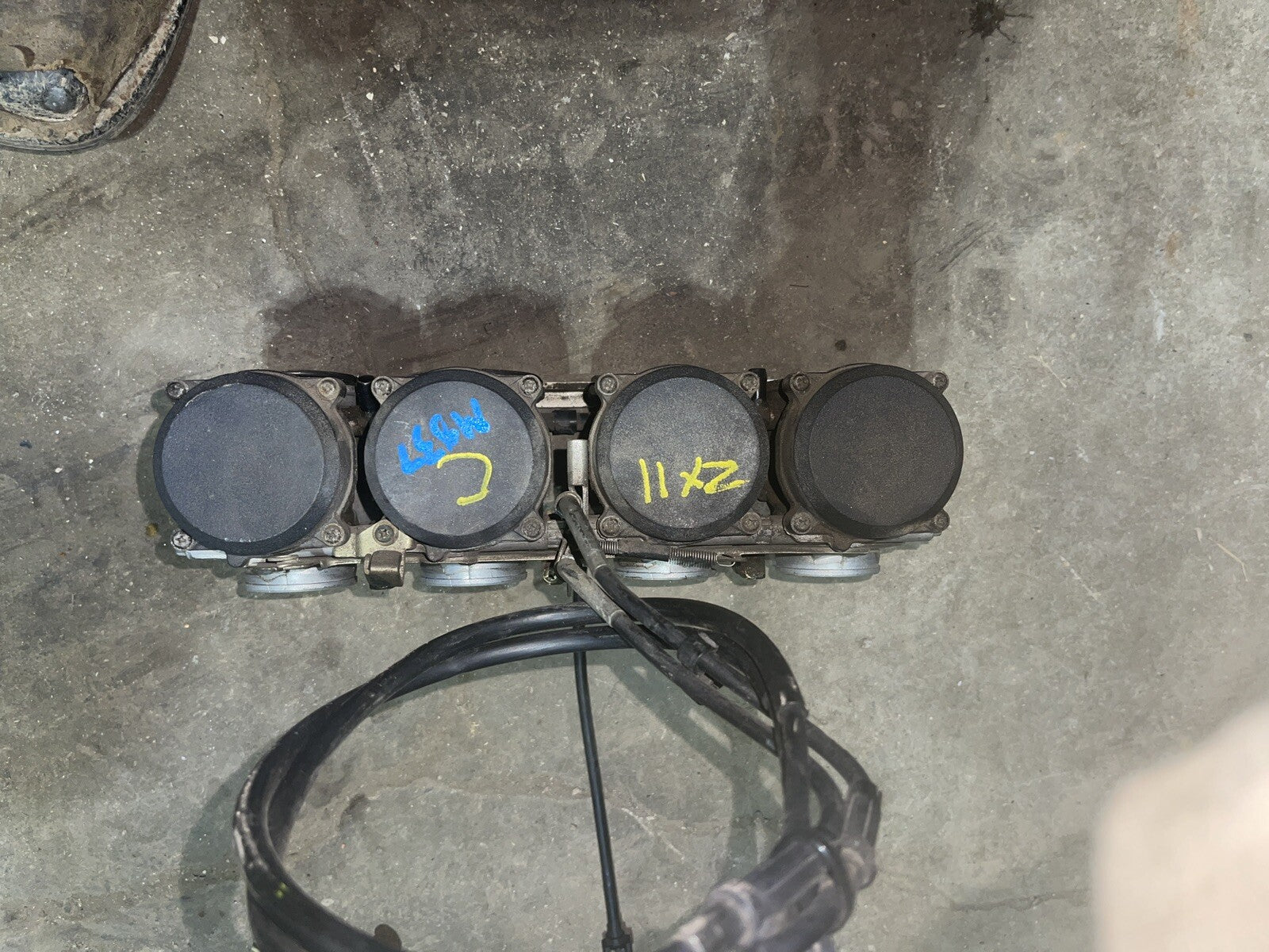 1990-1993 Kawasaki ZX11C Carburetors, Carbs