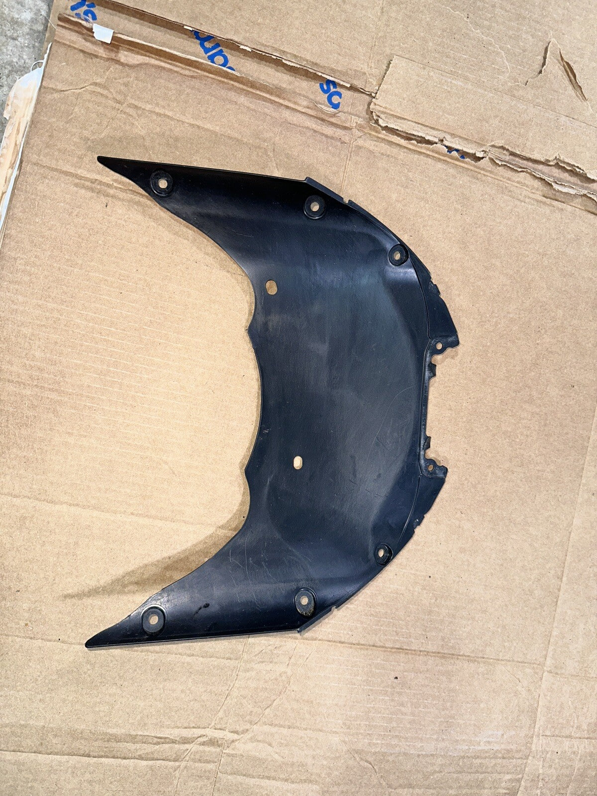 17-23 SUZUKI GSXR1000R OEM LOWER FRONT UPPER INNER HEADLIGHT COWL FAIRING 