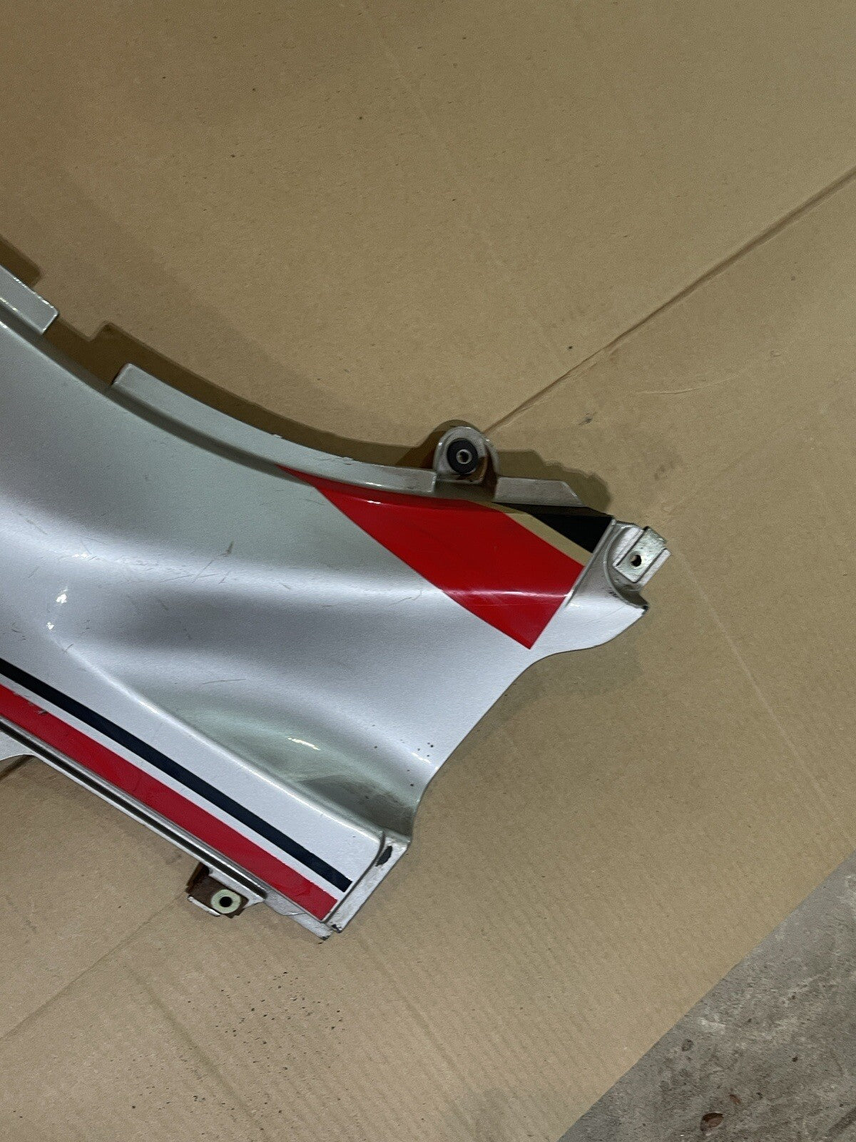 SUZUKI GSX 600 GSX600 KATANA SIDE FRAME COWL COVER FAIRING
