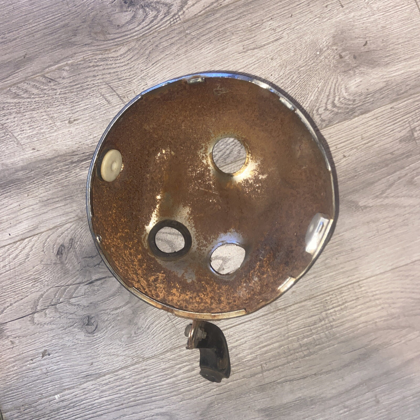 80 YAMAHA XS650 XS 650 HEADLIGHT BUCKET
