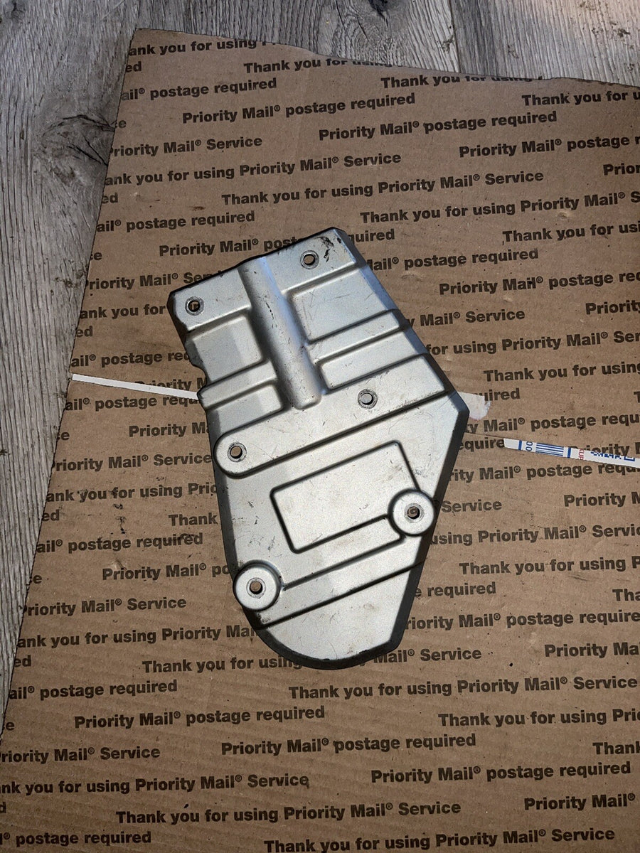 96 KAWASAKI ZX600 ZX 600 ZX-6R NINJA ENGINE TIMING CHAIN COVER