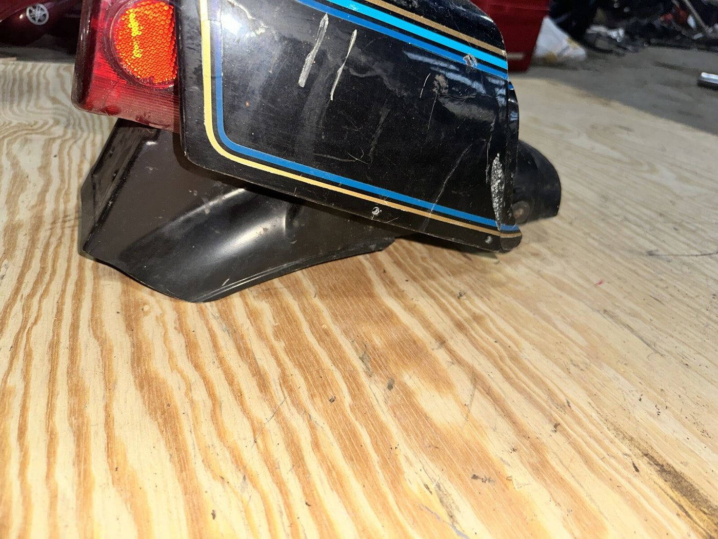 SUZUKI 1977 1978 GS750 REAR COWEL TAIL GS 750 E PANEL