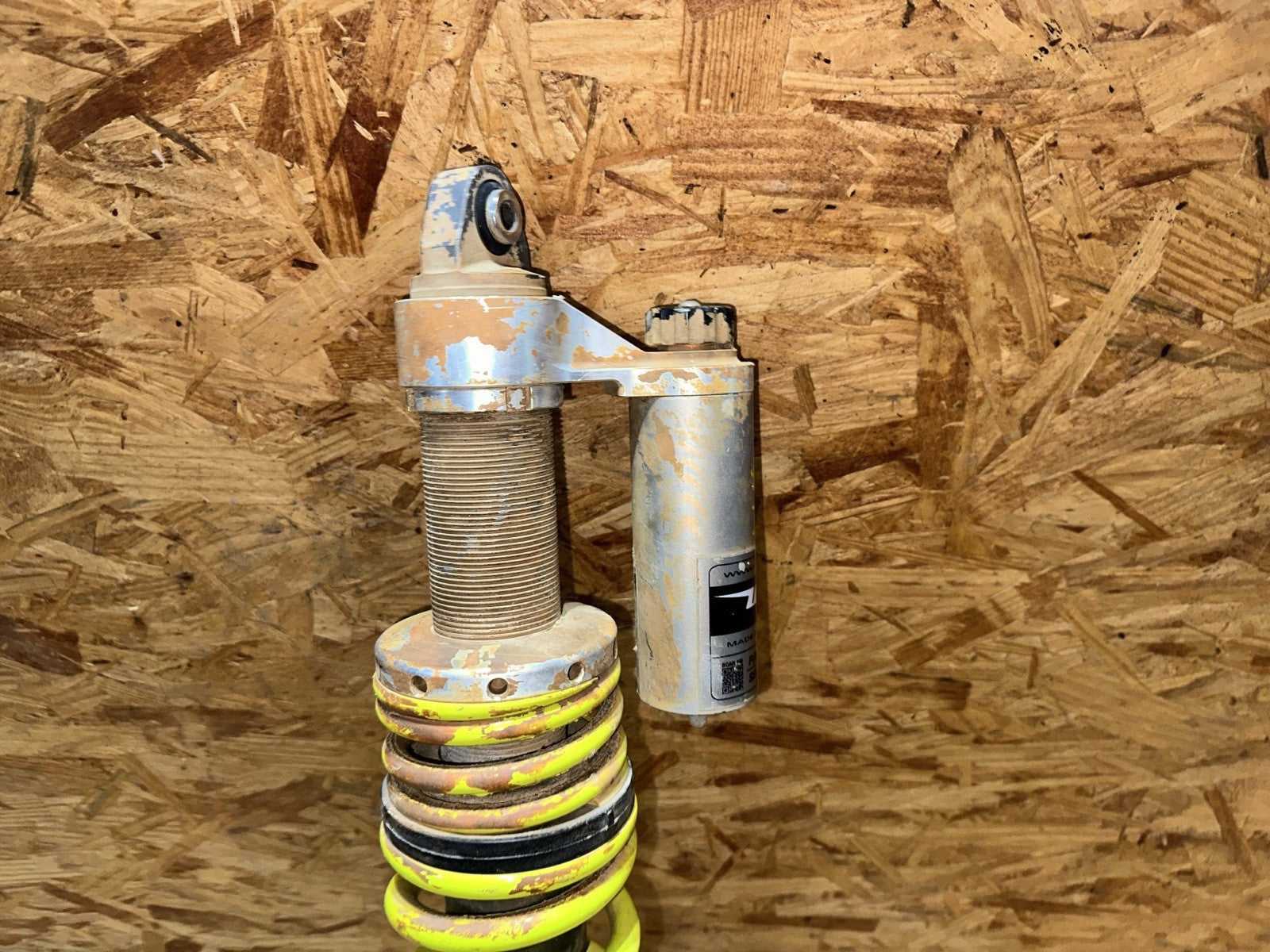 Polaris RZR XP 1000 Highlifter 20 Walker Evans Front Right Shock 7044895