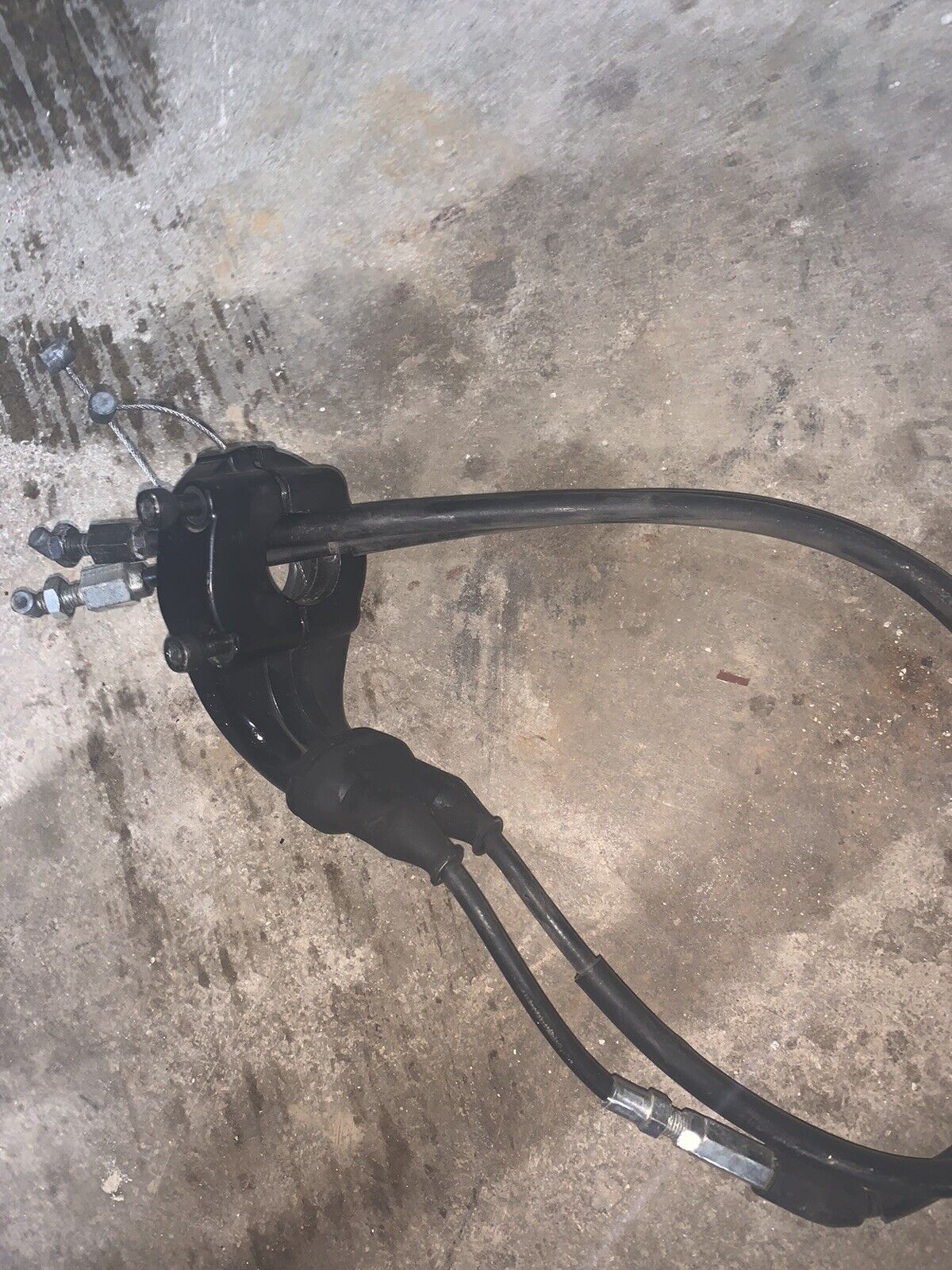 04 05 06 Yamaha YZF R1 1000 Throttle Cables Housing OEM #0197