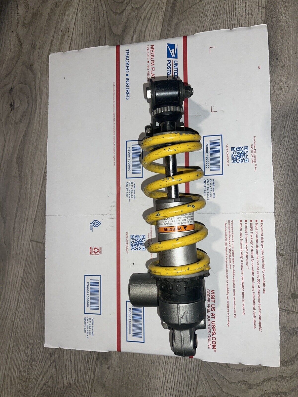 99-02 YAMAHA YZF R6 YZFR6 REAR BACK SHOCK ABSORBER SUSPENSION 5EB-22210-10-00