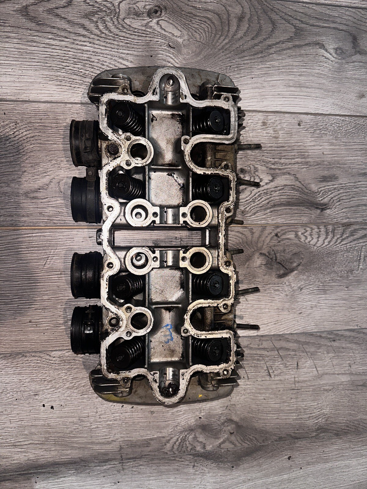 1979-1980 Honda CB650 CB650C Engine Motor Cylinder Head