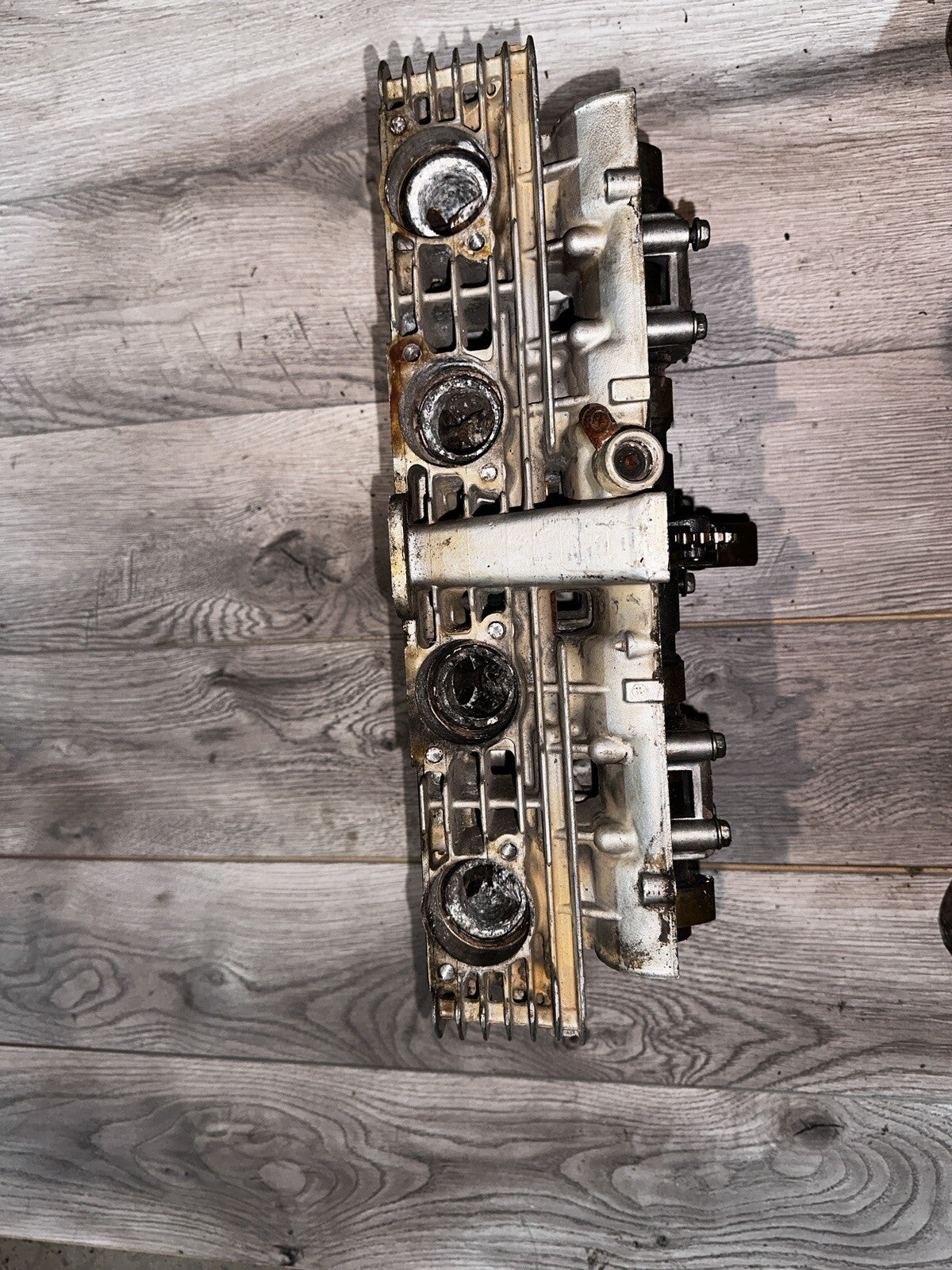 77 Suzuki Gs 750 Cylinder Head