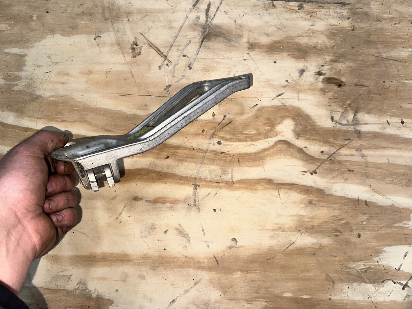 01 Ducati Supersport 750 750SS Left Rear Peg & Bracket