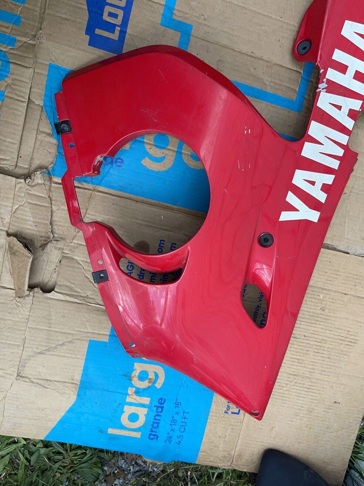 99-02 YAMAHA YZF R6 LEFT LOWER BOTTOM BELLY SIDE FAIRING COWL