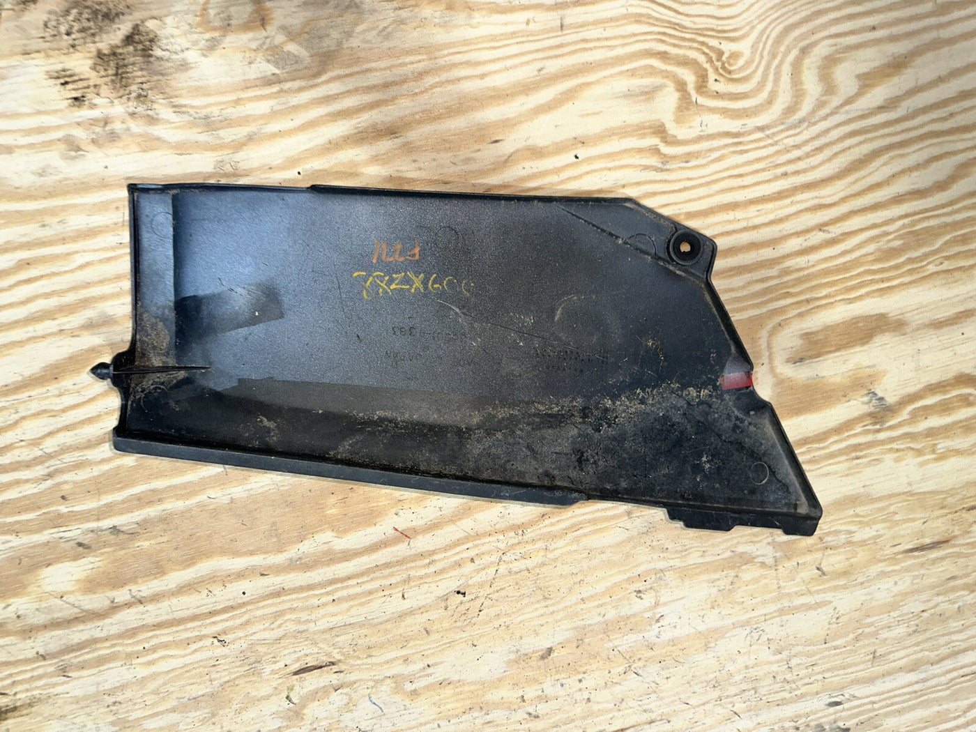 1989 89 KAWASAKI ZX600C ZX 600C NINJA 600R RIGHT SIDE FAIRING PANEL COVER