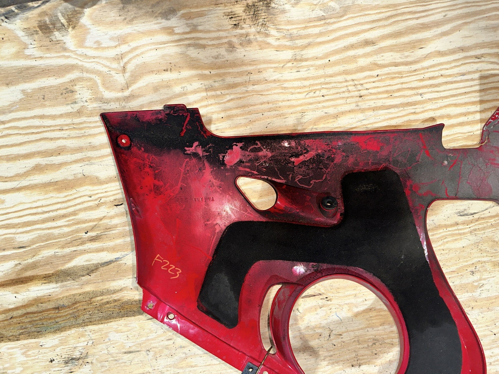 99-02 YAMAHA YZF 600 R6 LEFT LOWER COWL FAIRING