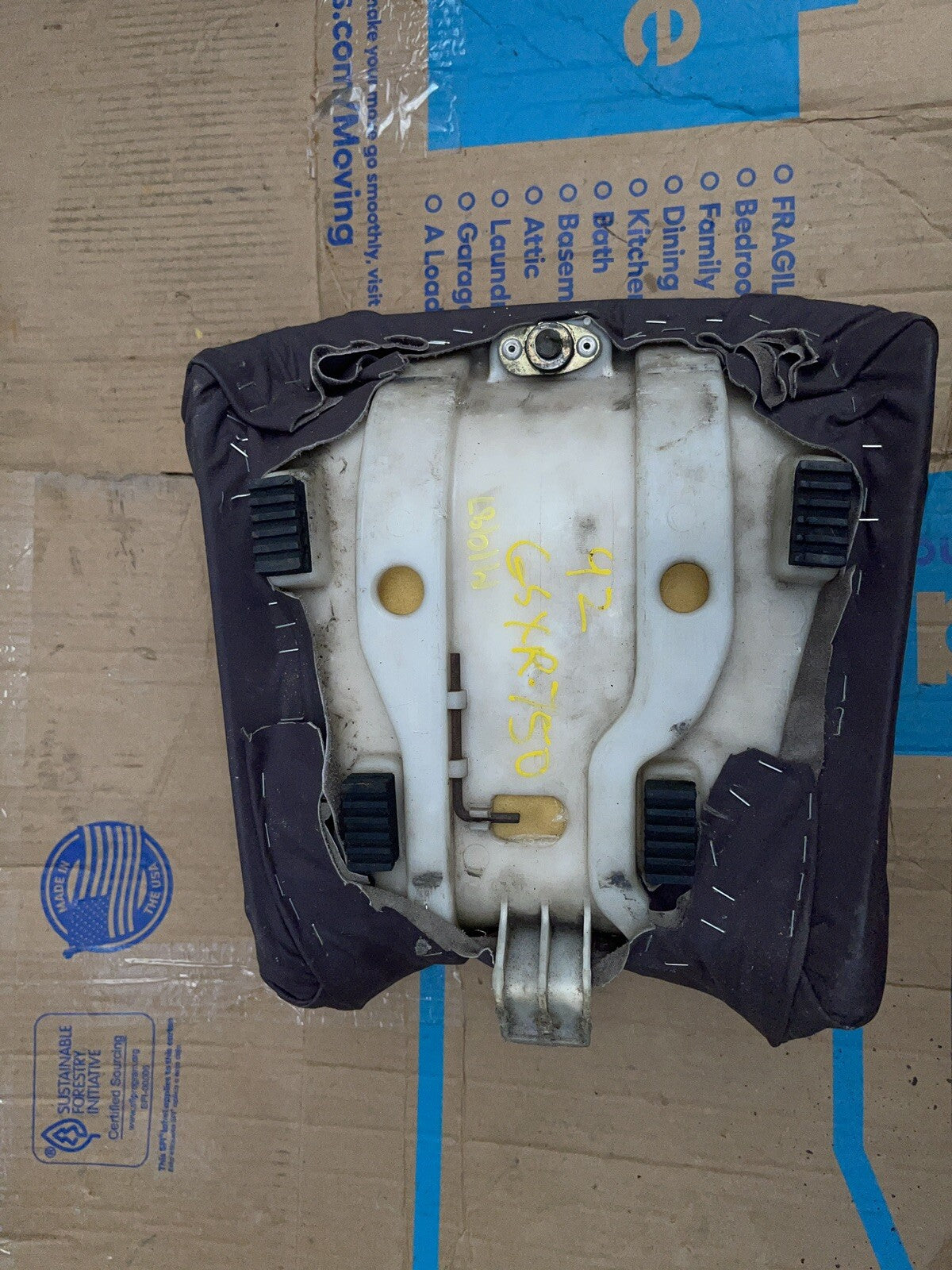 91-92 Suzuki GSX-R GSXR 750 GSXR750 rear back passenger seat