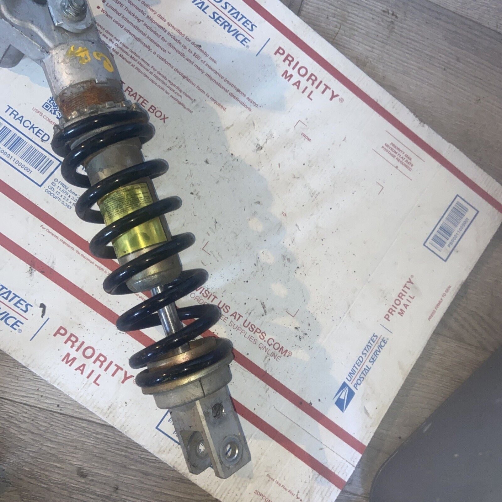 2000 SUZUKI GSXR600 GSXR750 REAR BACK SHOCK ABSORBER SUSPENSION