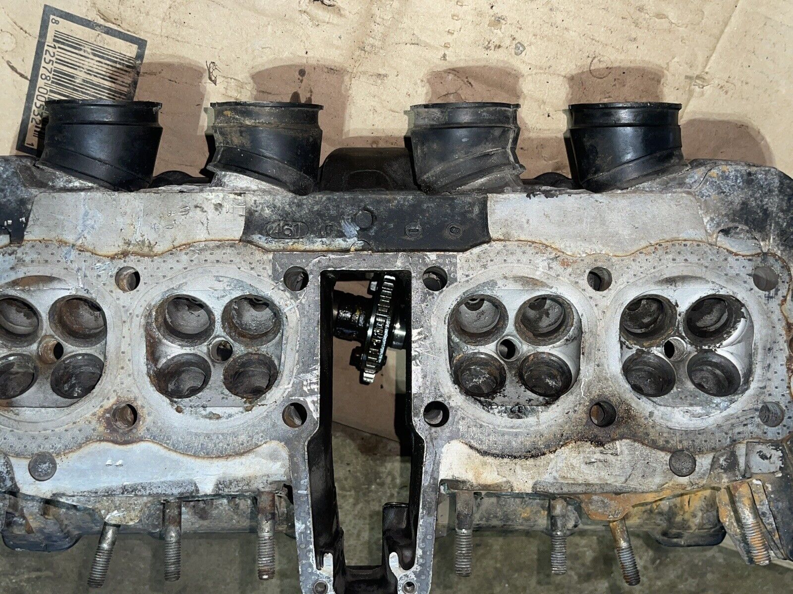 82 Honda cb 900c cylinder head
