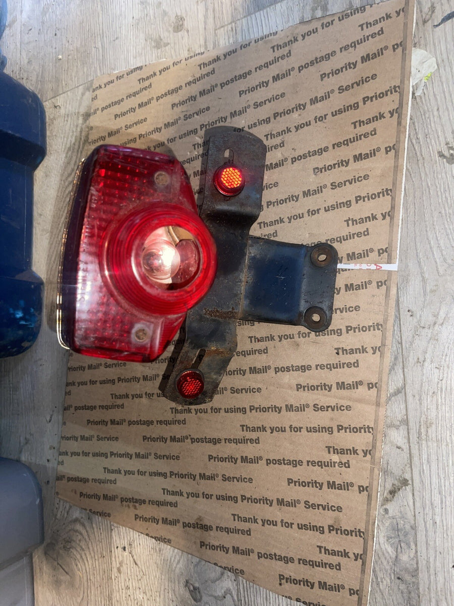 Honda CB450 CB 450 1972 72 taillight tail brake light mount bracket