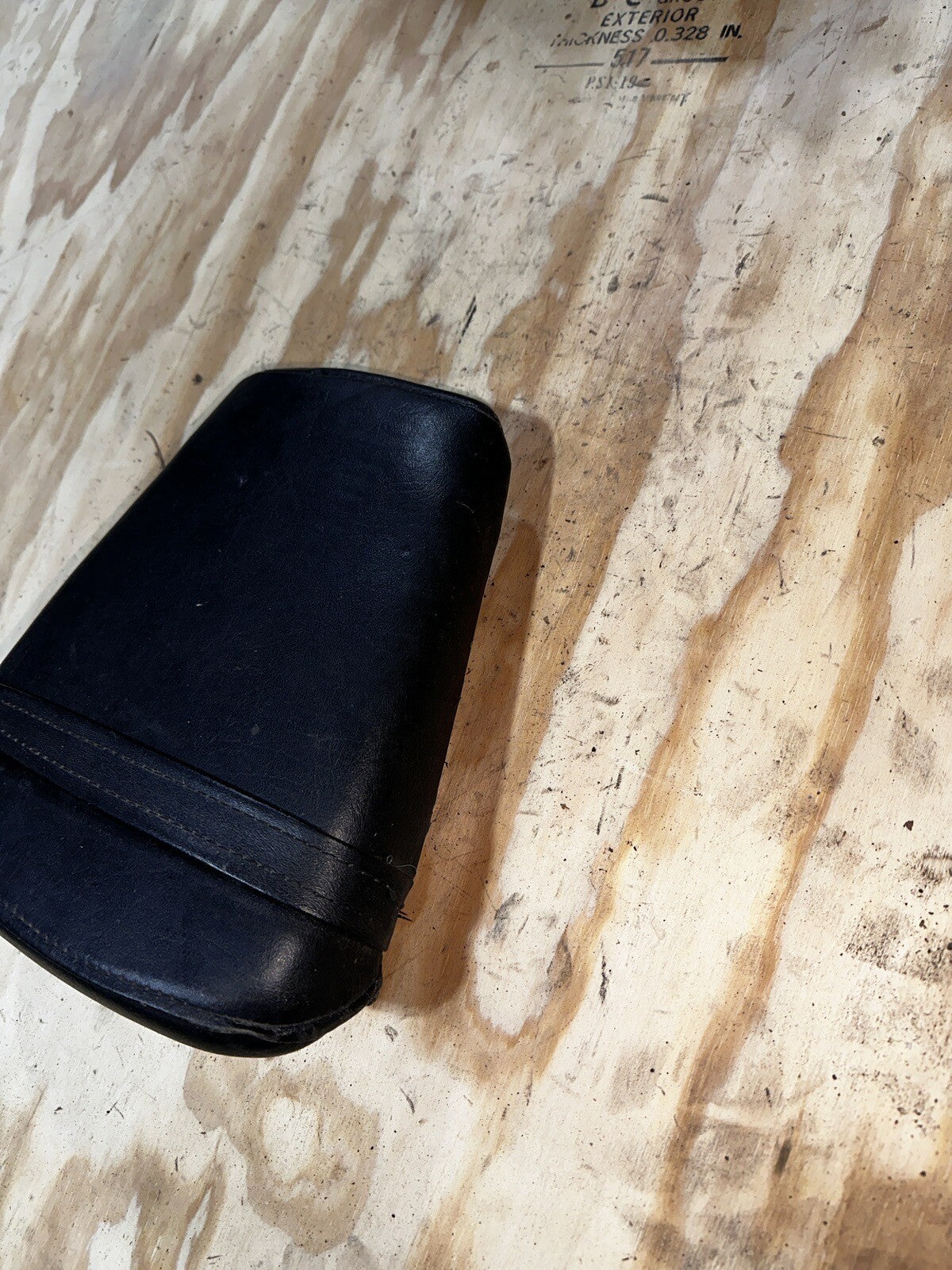 99-02 YAMAHA YZF R6 Rear Passenger Seat