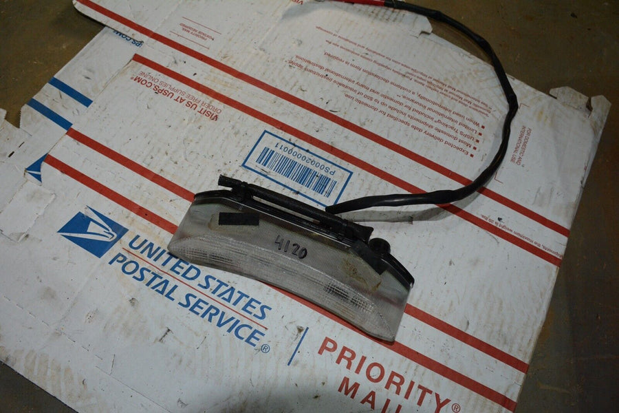 2002 2003 YAMAHA YZF R1 REAR TAIL TAILLIGHT BACK BRAKE LIGHT 5PW-84710-10-00