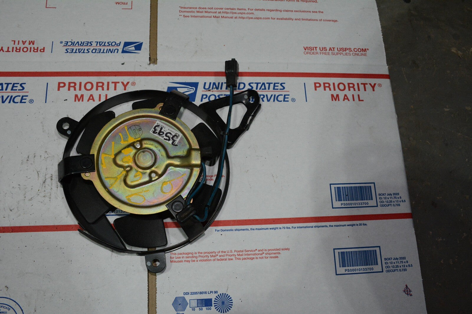 '95 96 97 98 99 00 01 02 03 YZF600R YZF 600 R RADIATOR COOLING FAN BLOWER YAMAHA