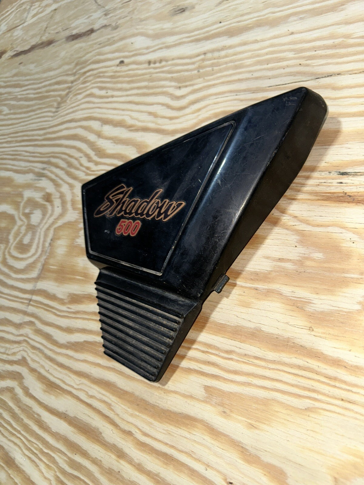 Side cover right Shadow 500 VT500C 83-84 Honda
