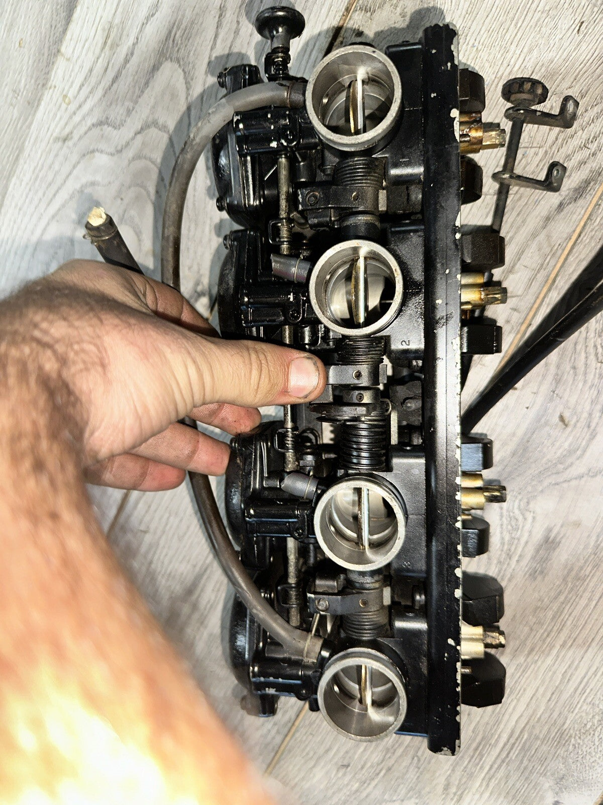 1984-85 KAWASAKI GPZ 550 ZX550 ZX KZ 550 CARBS CARBURETORS NEEDS CLEANING